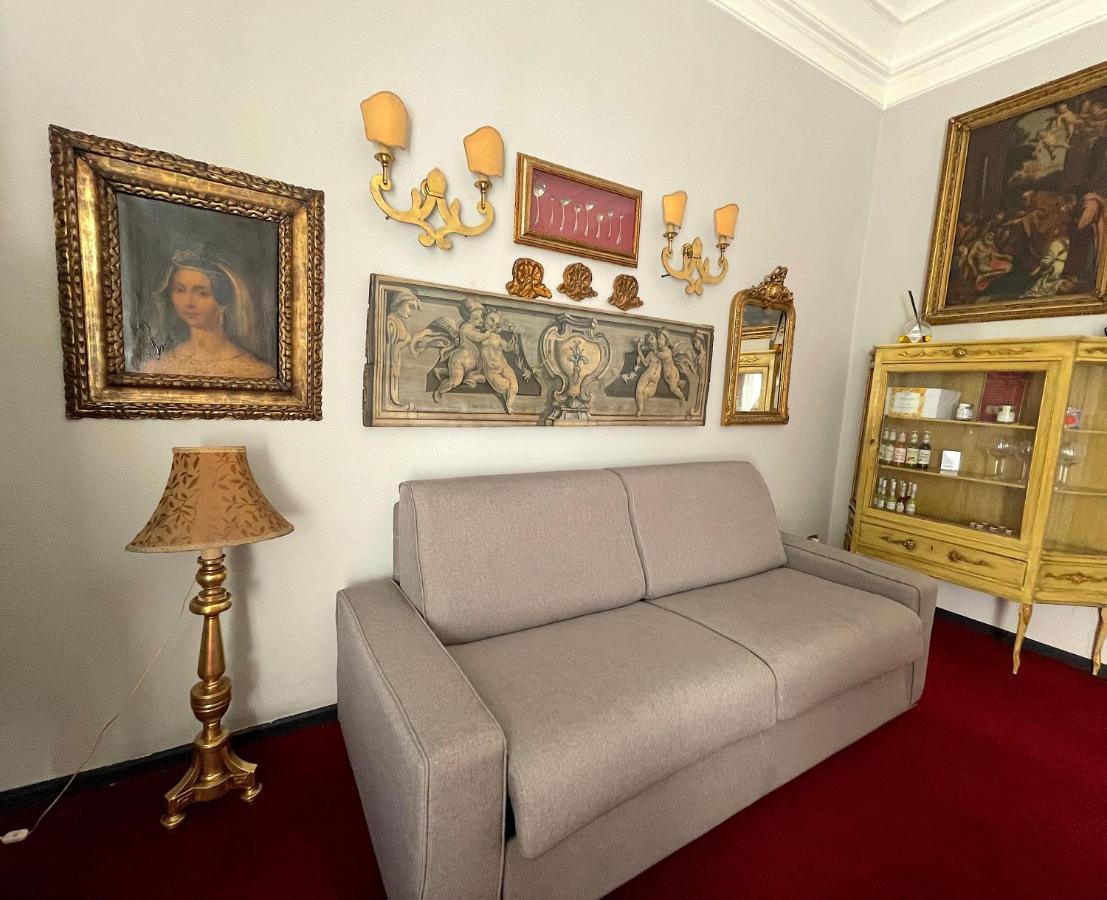 Dimora Pacini Appartement Catánia Buitenkant foto