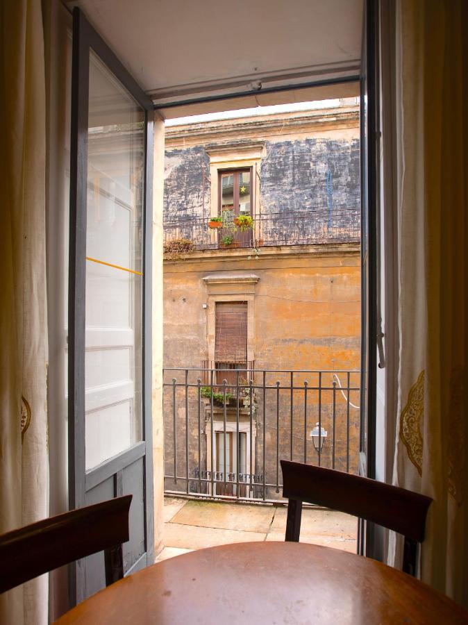 Dimora Pacini Appartement Catánia Buitenkant foto